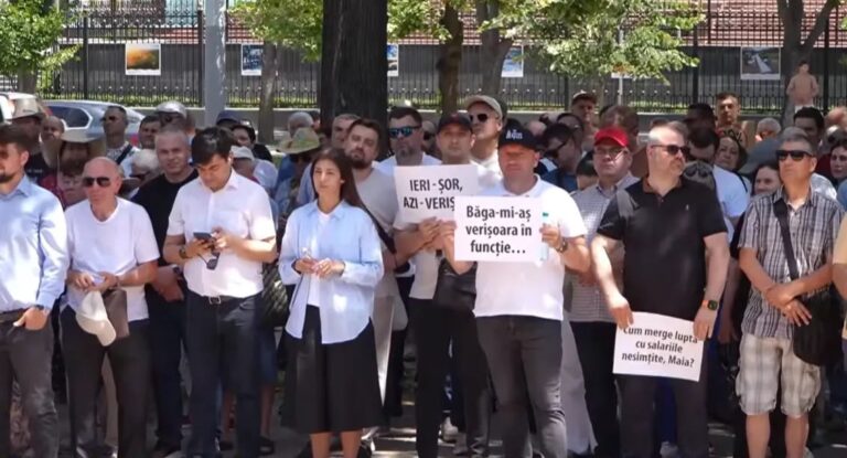 Acțiunea de protest împotriva proiectului politicii bugetar-fiscale